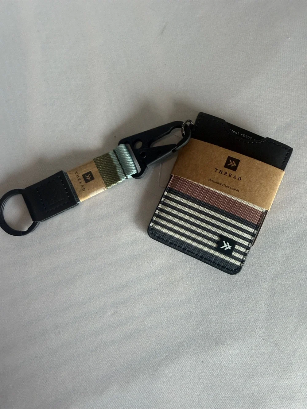 Thread Wallets thread vertical